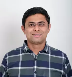 rohan-thakare.jpg